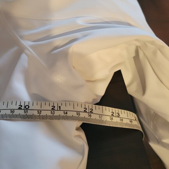 Descente Womens White Ski Jacket with removable hood - Picture 10 of 10